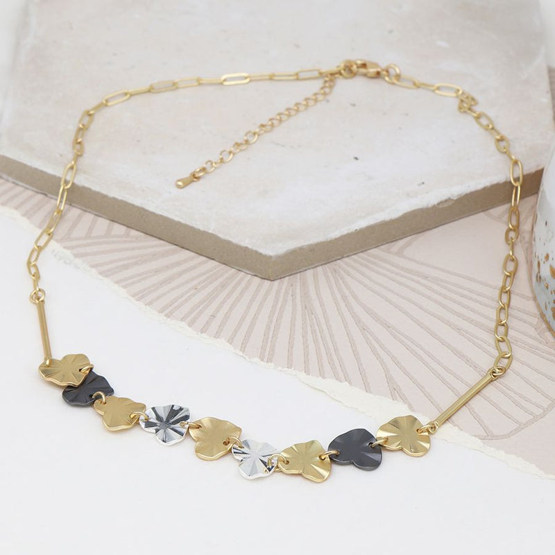Mixed Metallic Necklace With Linked Hearts