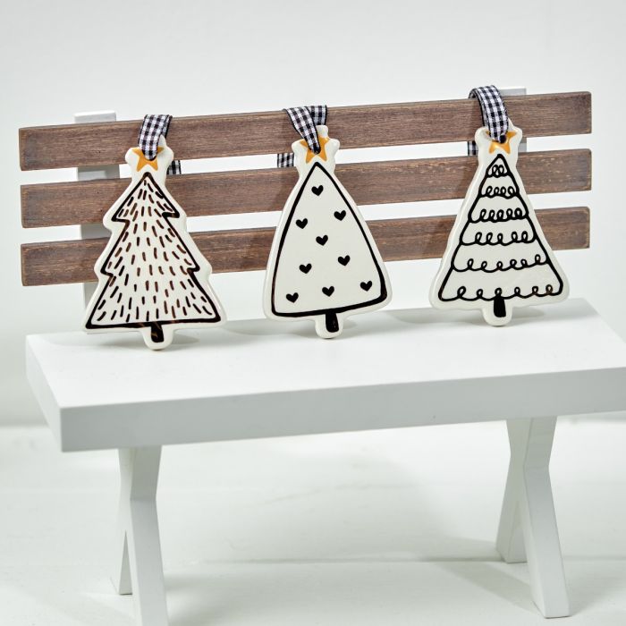 Black & White Tree Hangers