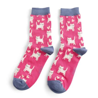 Sleepy Cats Hot Pink Bamboo Socks