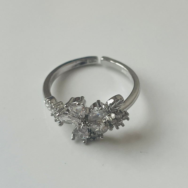 Silver Flower & Leaf Ring