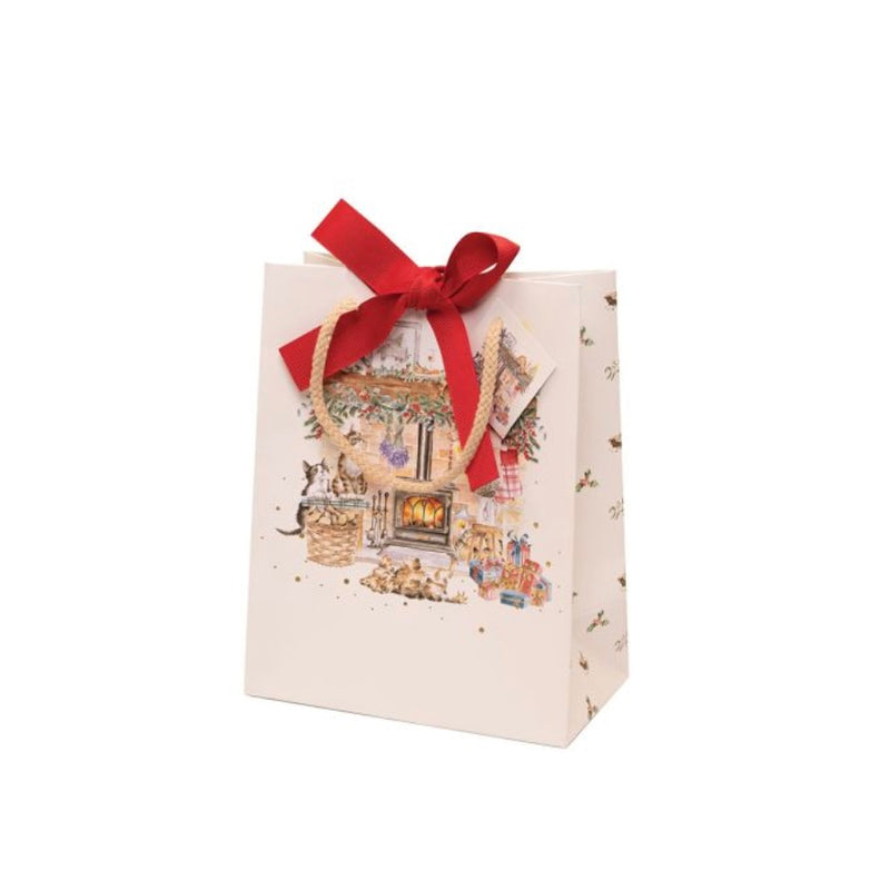’By The Fireside’ Medium Gift Bag