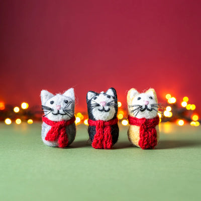 Christmas Mini Cat Decoration