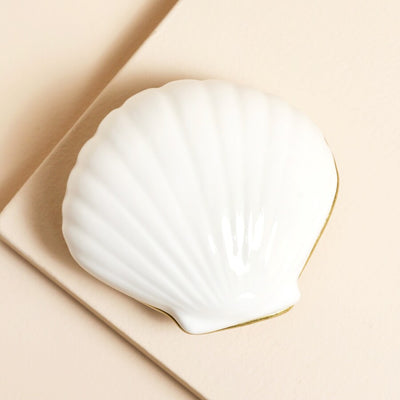 Shell Coconut & Vanilla Candle